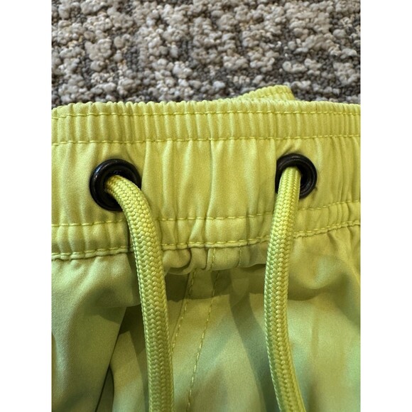 2 Pairs Of Psycho Bunny Swim Trunks Shorts Large 6inch Inseam Excellent Cond - Picture 9 of 12